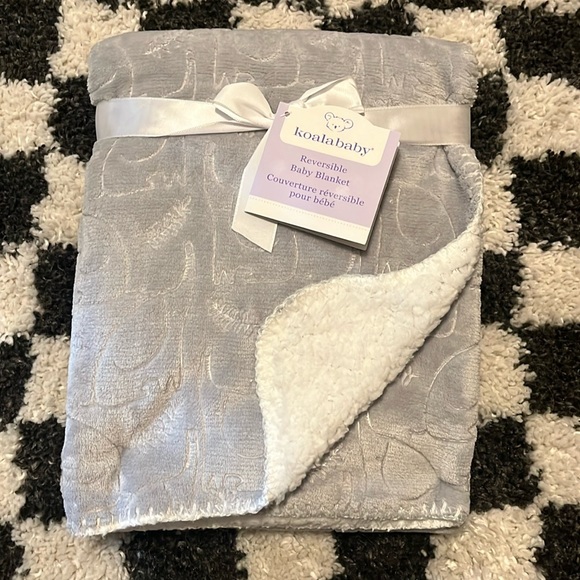 Koala Baby Other - Koala baby reversible baby blanket - 30”x36” - grey & white